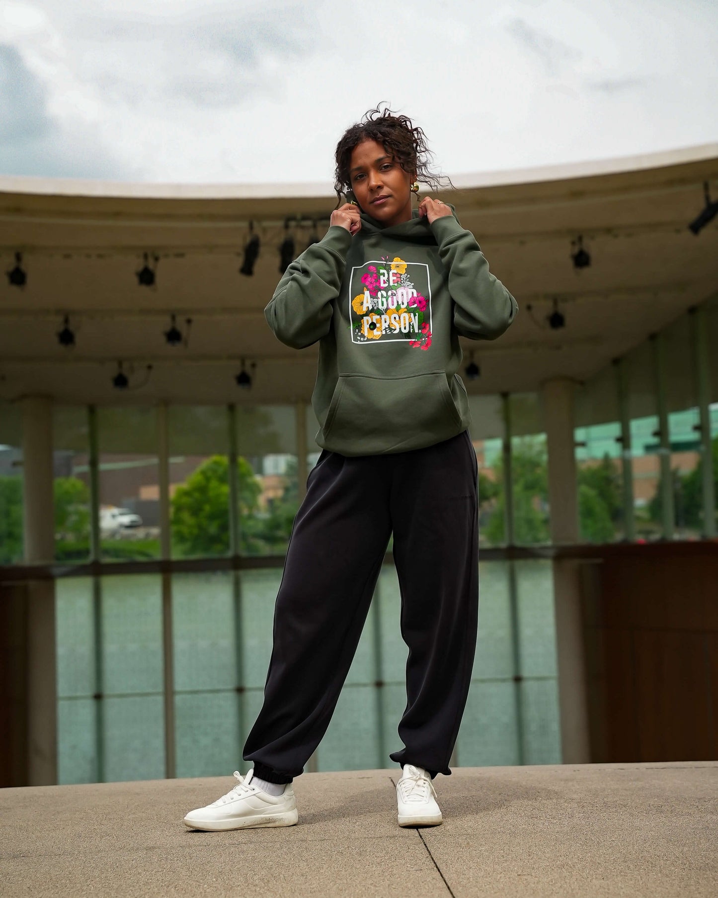 'In Bloom' Relax Hood Hoodie - Sage